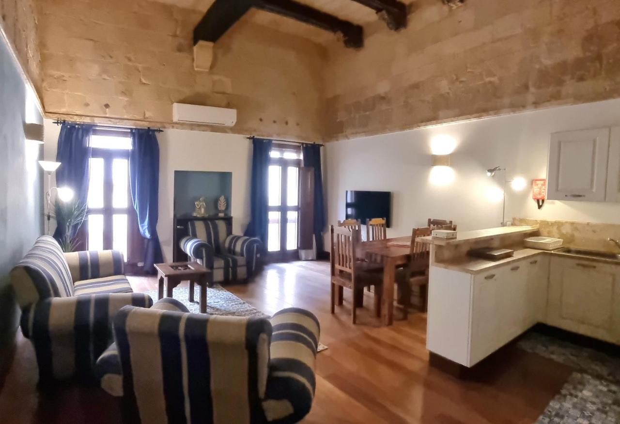 Vallettacharme - 2 Bedrooms Flat In The Heart Of The City מראה חיצוני תמונה